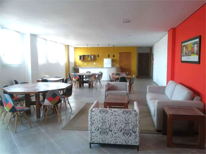 Foto REO1119411