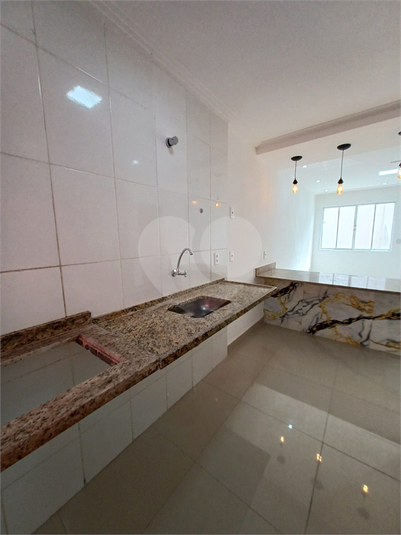 Foto REO1119419