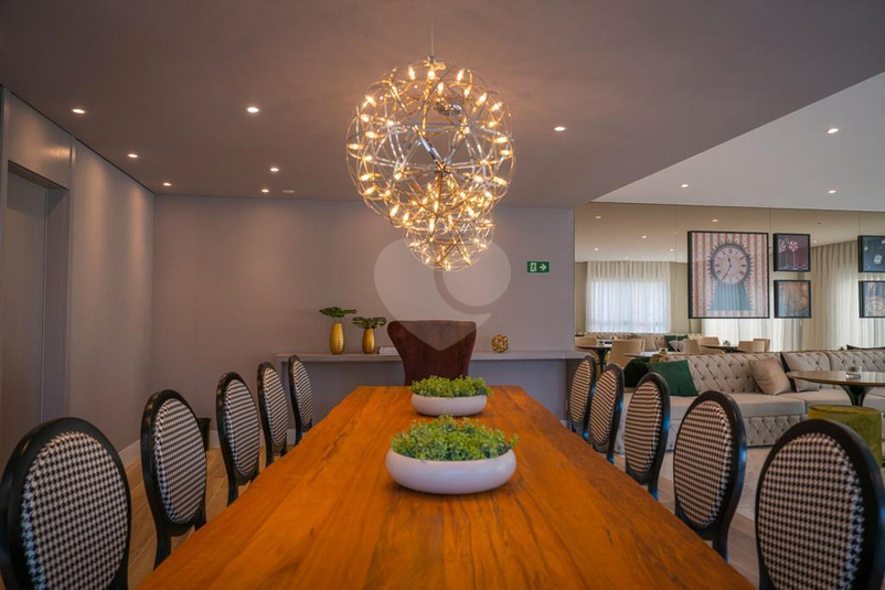 Foto REO1119421