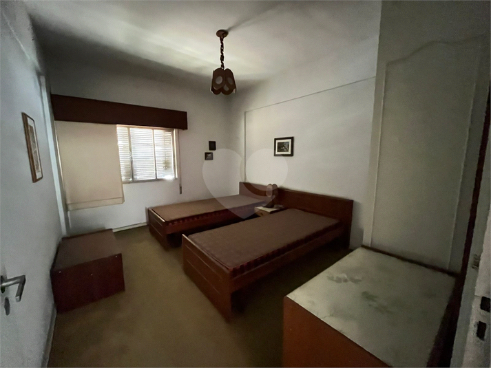 Foto REO1119422