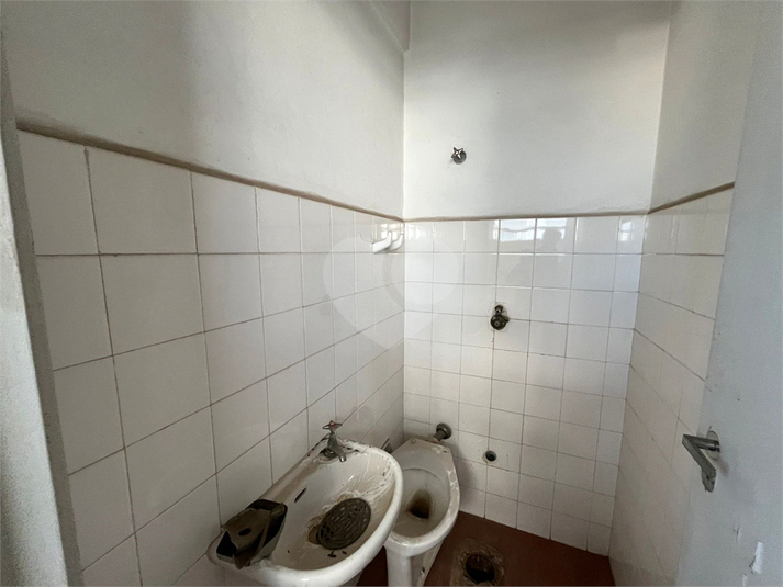 Foto REO1119422