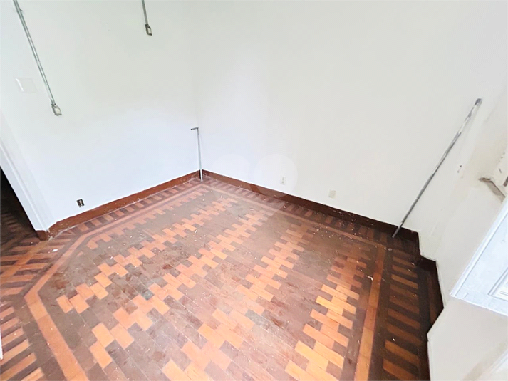 Foto REO1119435
