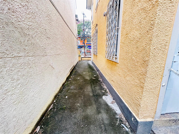 Foto REO1119435