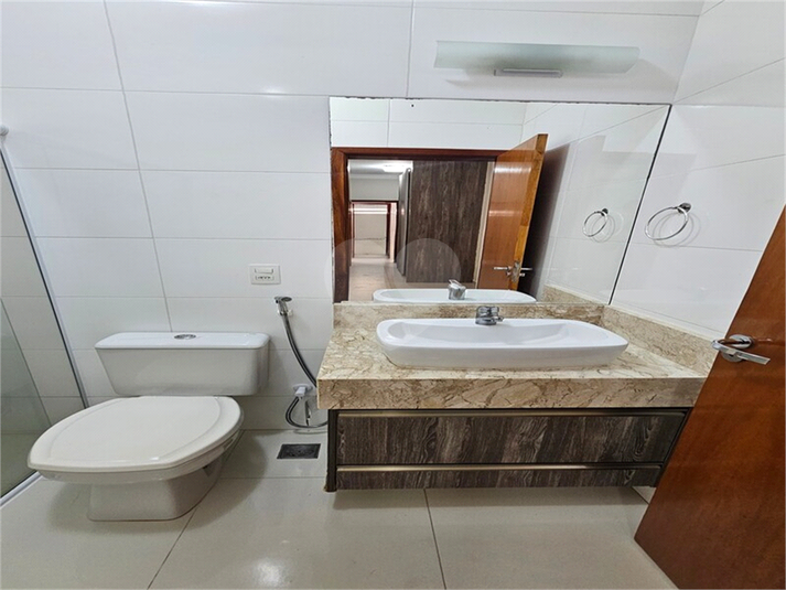 Foto REO1119439