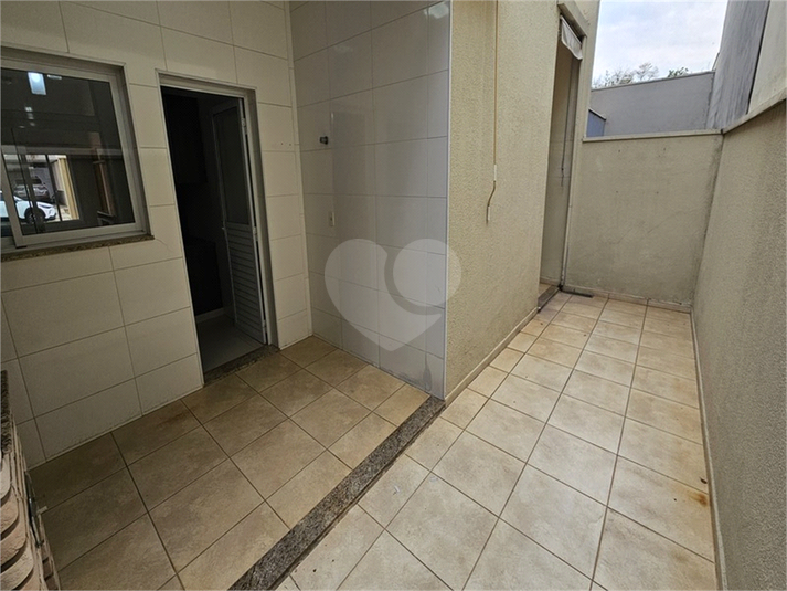 Foto REO1119439