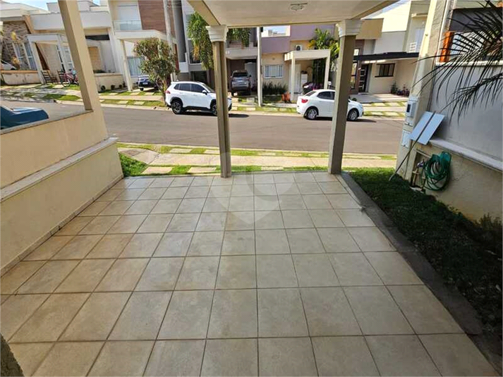 Foto REO1119439