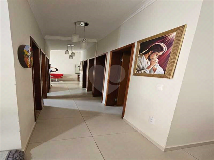 Foto REO1119439