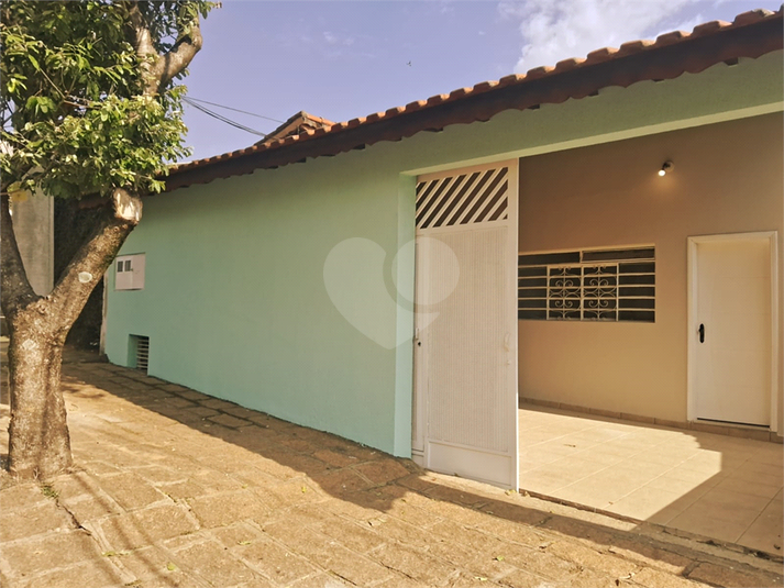 Foto REO1119446