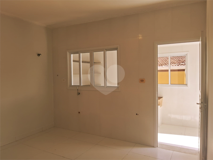 Foto REO1119446