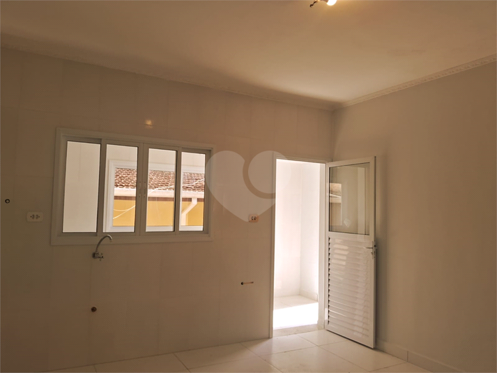 Foto REO1119446