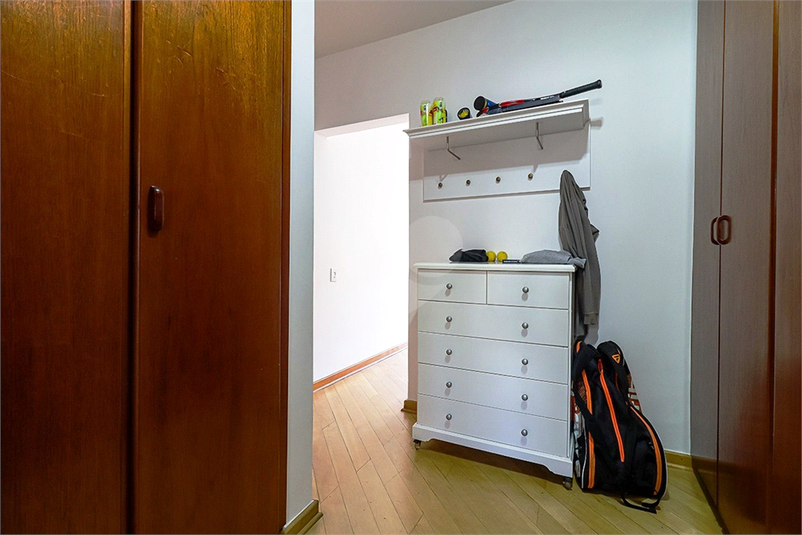 Foto REO1119447