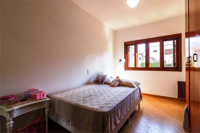 Foto REO1119447