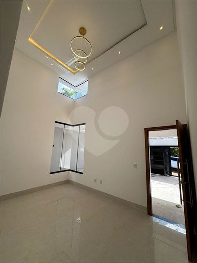 Foto REO1119452