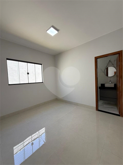 Foto REO1119452