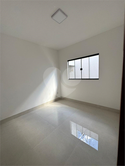 Foto REO1119452