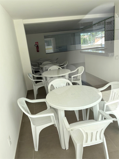 Foto REO1119454