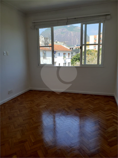 Foto REO1119460