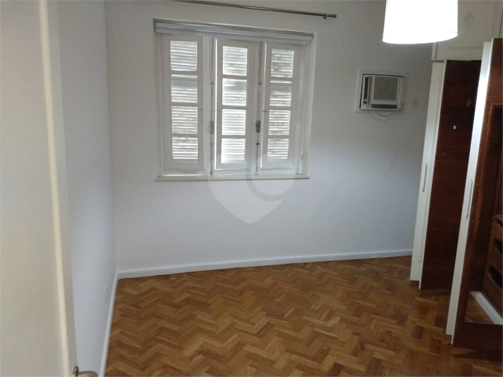 Foto REO1119460
