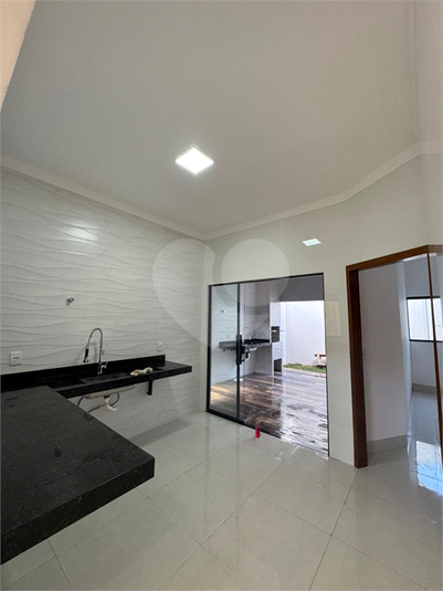 Foto REO1119461