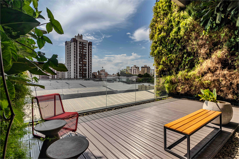 Foto REO1119466