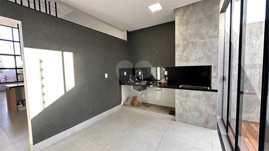 Foto REO1119471