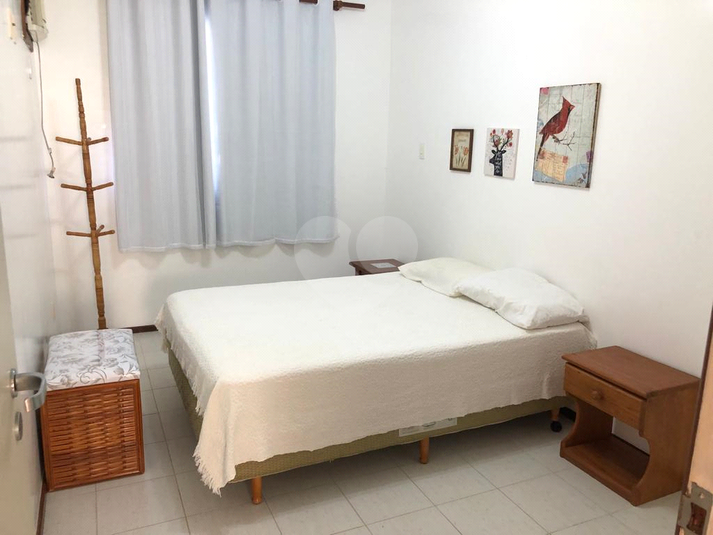 Foto REO1119477
