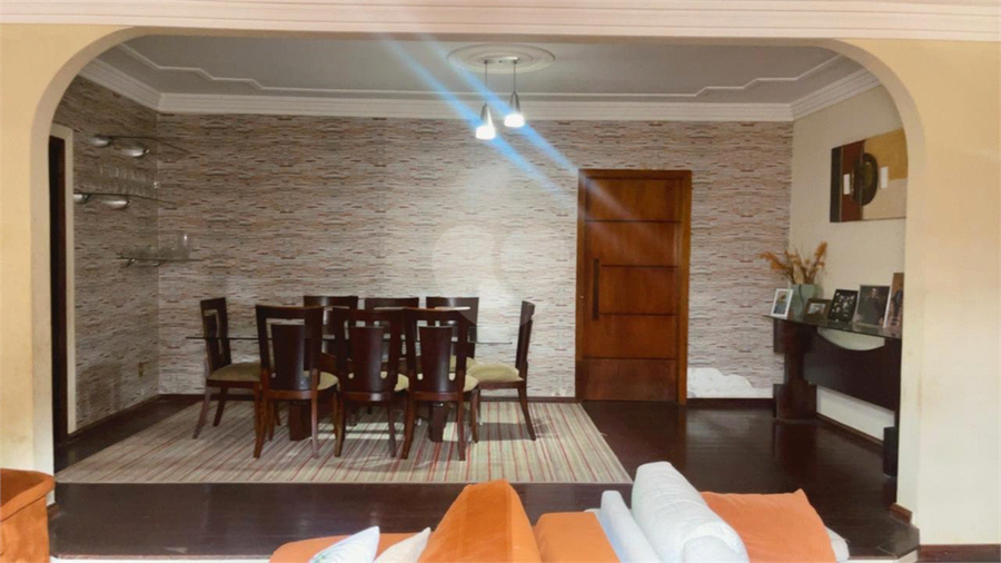 Foto REO1119480