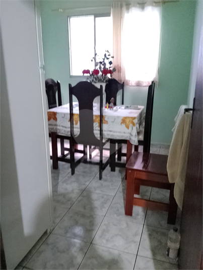 Foto REO1119481