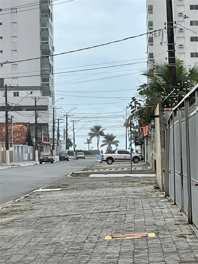 Foto REO1119482