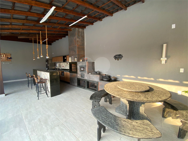 Foto REO1119483