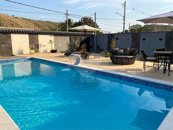 Foto REO1119483