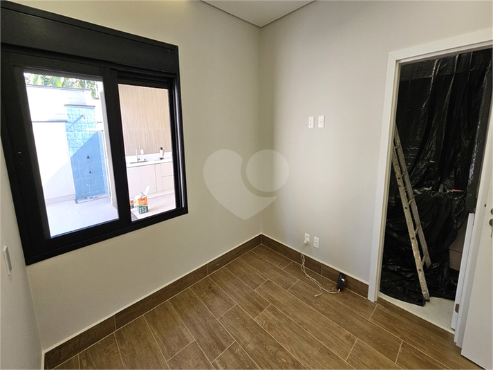 Foto REO1119486
