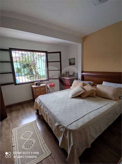 Foto REO1119492
