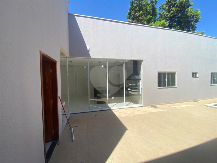 Foto REO1119496