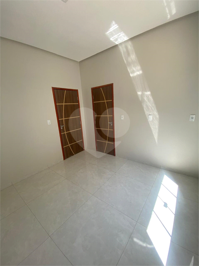 Foto REO1119496