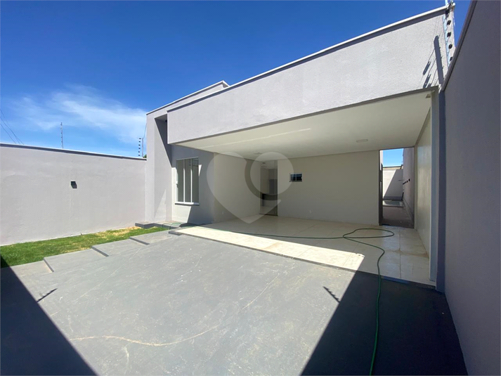 Foto REO1119496