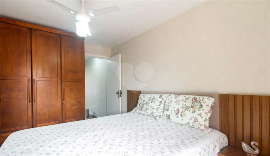 Foto REO1119511