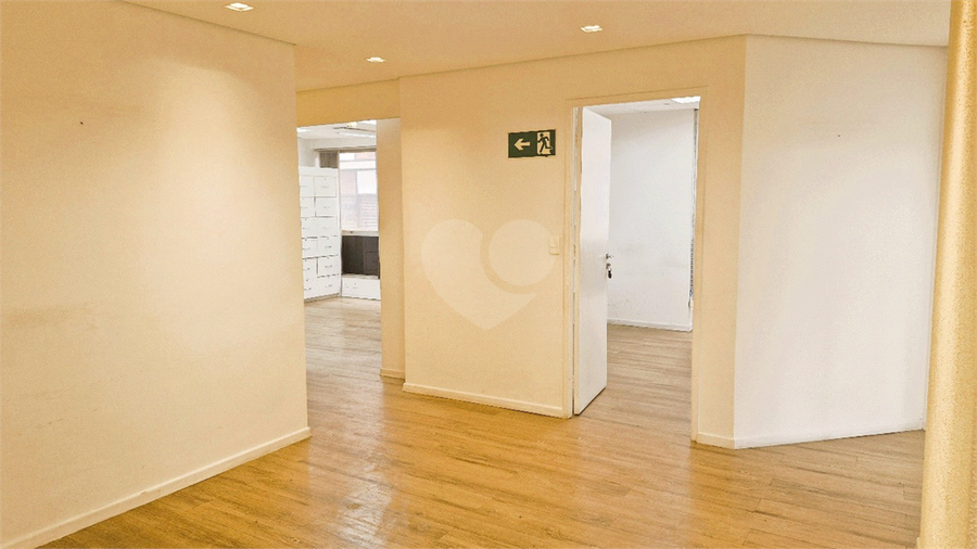 Foto REO1119514