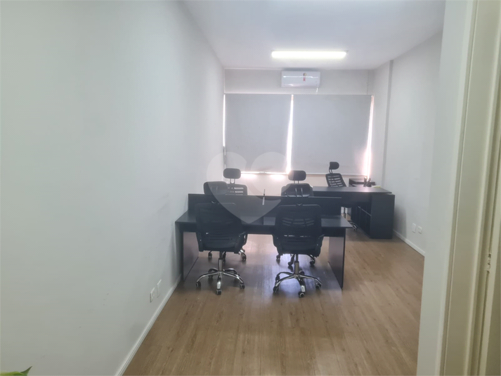 Foto REO1119517