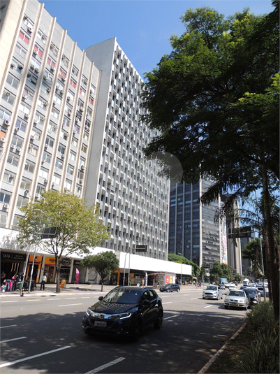 Foto REO1119517