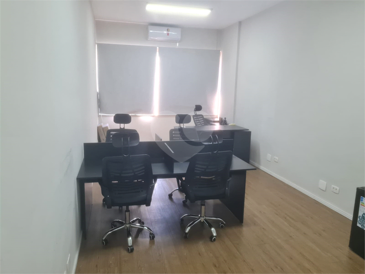 Foto REO1119517