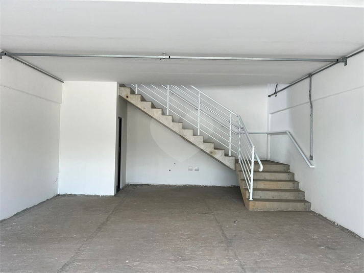 Foto REO1119526