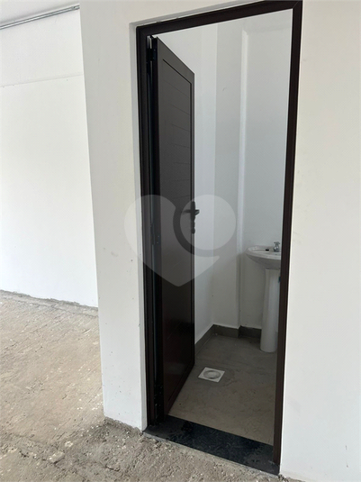 Foto REO1119526