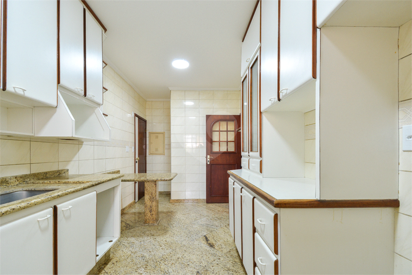 Foto REO1119533