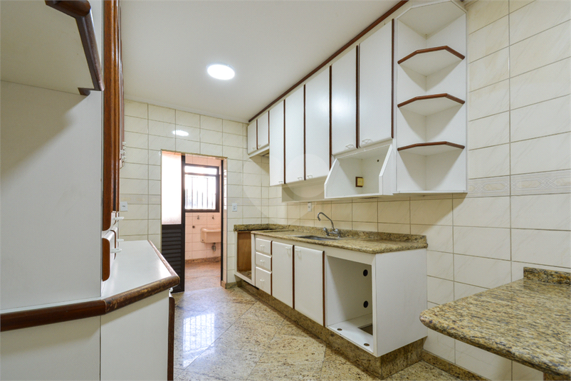 Foto REO1119533