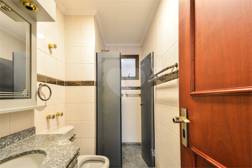 Foto REO1119533