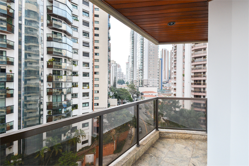 Foto REO1119533