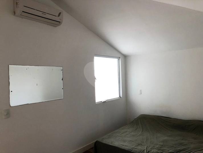 Foto REO1119538