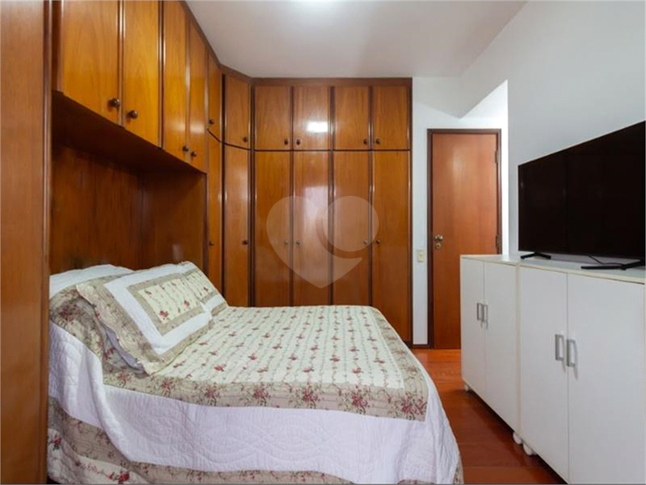 Foto REO1119547