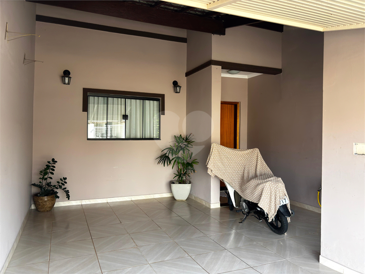 Foto REO1119550